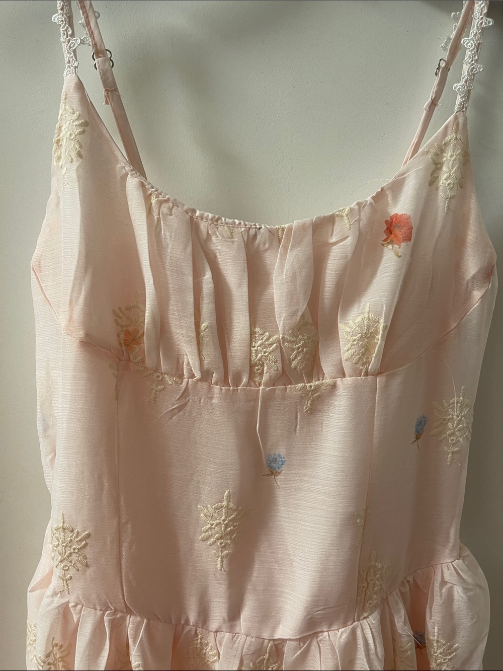 Women’s ' Light Pink Floral Embroidered Maxi Dress - Picture 3 of 7